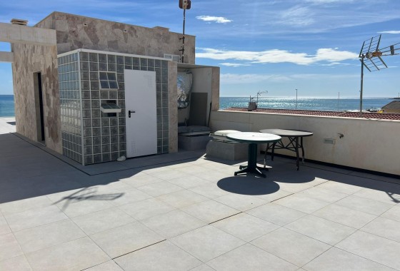 Herverkoop - Vrijstaande Villa -
Torrevieja - La Mata