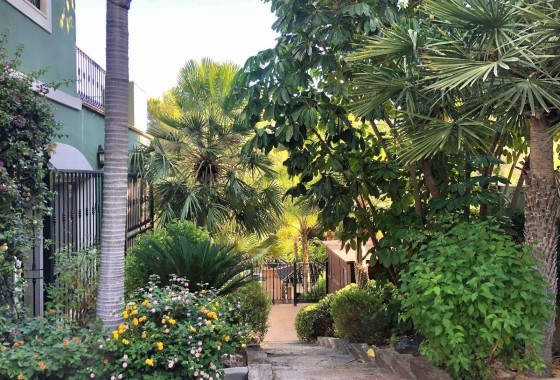 Resale - Freistehende Villa -
El Palmar
