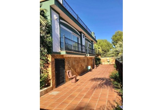Resale - Freistehende Villa -
El Palmar