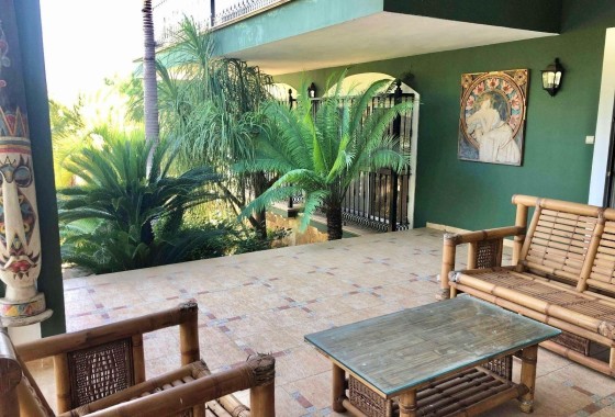 Resale - Freistehende Villa -
El Palmar