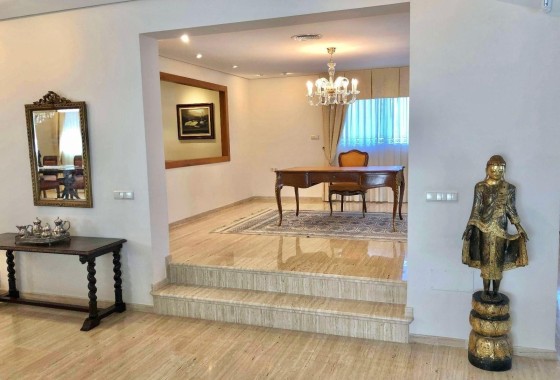 Resale - Freistehende Villa -
El Palmar