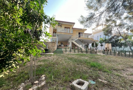 Resale - Freistehende Villa -
Orihuela Costa - Campoamor