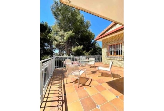 Resale - Freistehende Villa -
Orihuela Costa - Campoamor