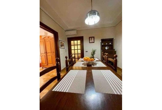 Resale - Freistehende Villa -
Orihuela Costa - Campoamor