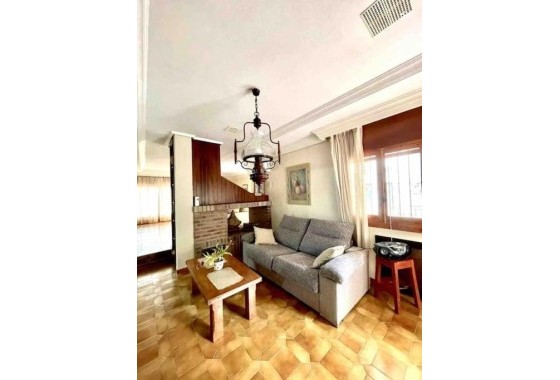 Resale - Freistehende Villa -
Orihuela Costa - Campoamor