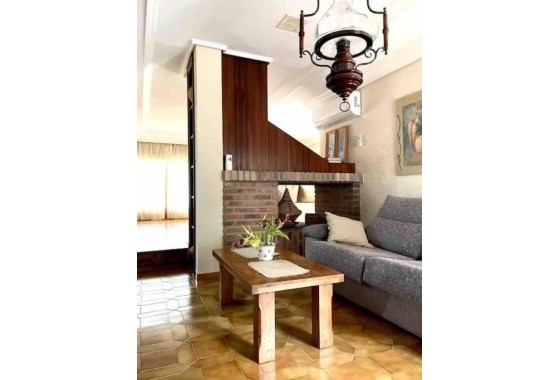Resale - Freistehende Villa -
Orihuela Costa - Campoamor