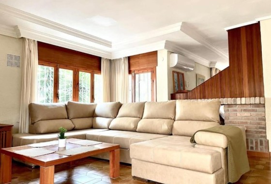 Resale - Freistehende Villa -
Orihuela Costa - Campoamor