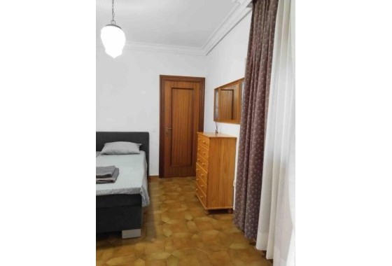 Resale - Freistehende Villa -
Orihuela Costa - Campoamor