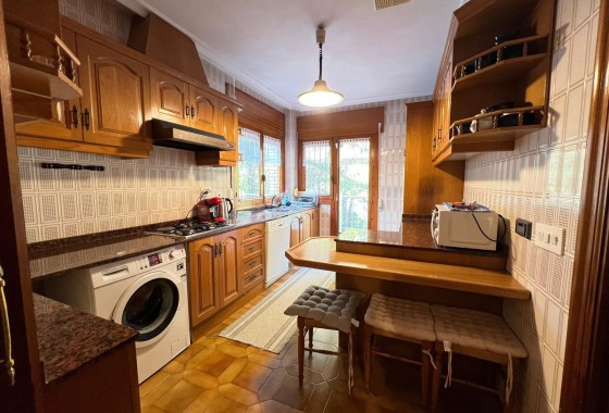 Resale - Freistehende Villa -
Orihuela Costa - Campoamor