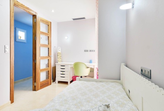 Resale - Apartment / Flat -
Torrevieja