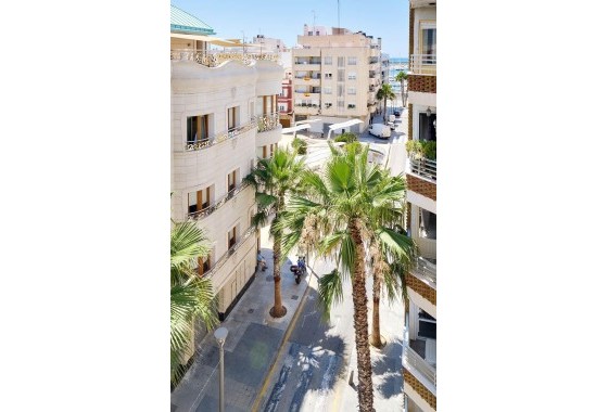 Resale - Apartment / Flat -
Torrevieja