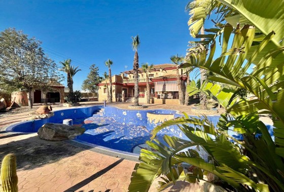 Sprzedaż - Willa wolnostojąca -
Rojales - La Vega Baja