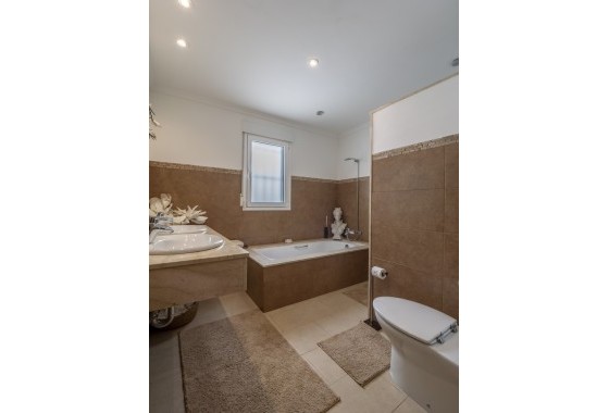 Resale - Freistehende Villa -
Jávea - Costa Blanca