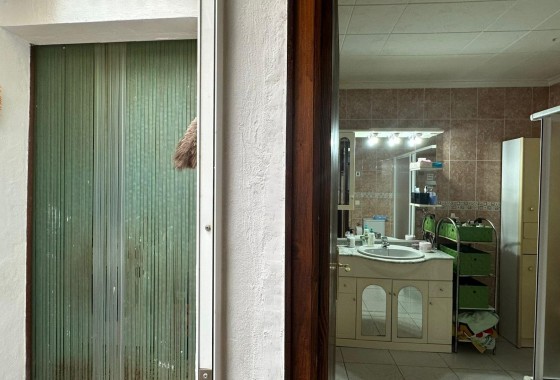 Herverkoop - Appartement / Flat -
Torrevieja - Estacion de autobuses
