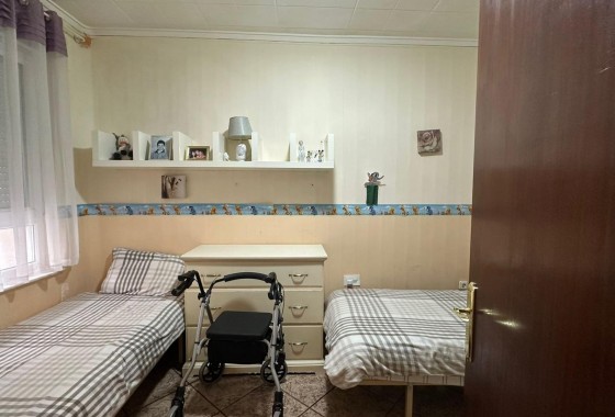 Herverkoop - Appartement / Flat -
Torrevieja - Estacion de autobuses