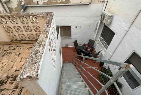 Herverkoop - Appartement / Flat -
Torrevieja - Estacion de autobuses
