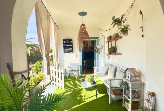 Venta - Chalet Independiente -
Torrevieja - Torreblanca