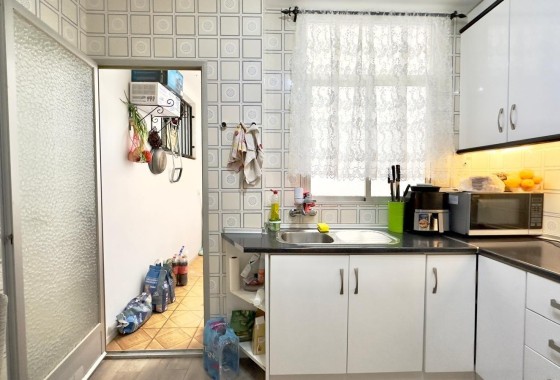 Venta - Apartamento / Piso -
Torrevieja - Center