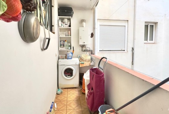 Venta - Apartamento / Piso -
Torrevieja - Center