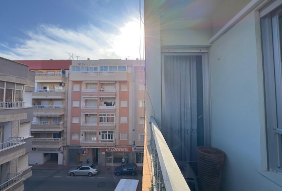 Venta - Apartamento / Piso -
Torrevieja - Center