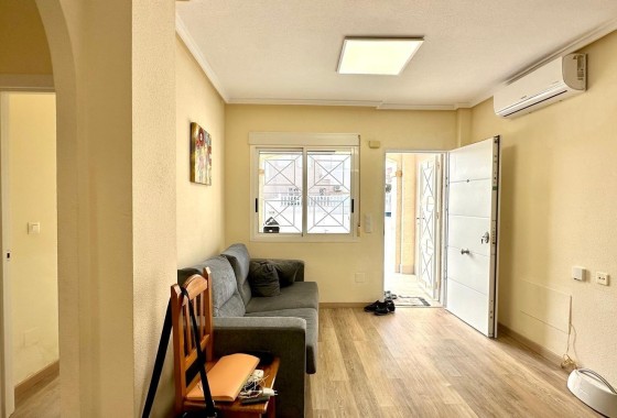 Revente - Appartement -
Torrevieja - Torreblanca