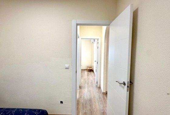 Revente - Appartement -
Torrevieja - Torreblanca