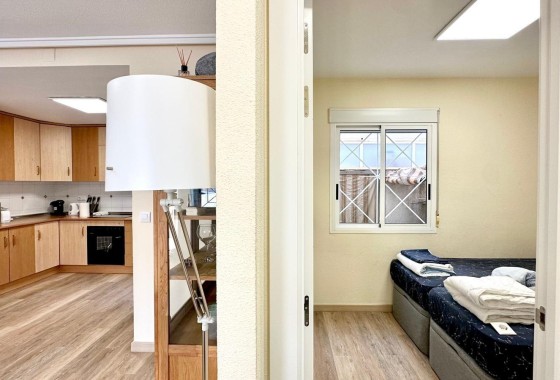Revente - Appartement -
Torrevieja - Torreblanca