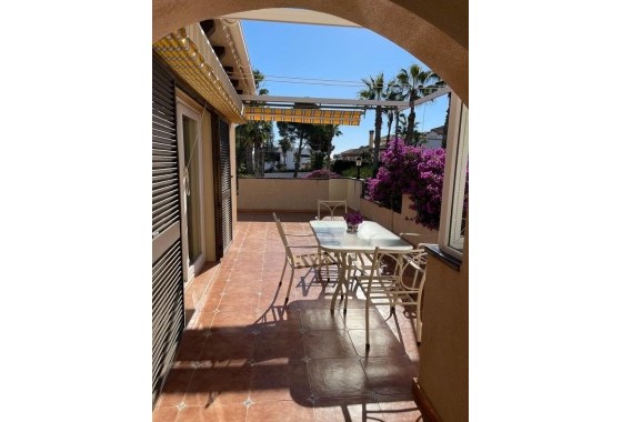 Sprzedaż - Willa wolnostojąca -
Villamartín - Costa Blanca