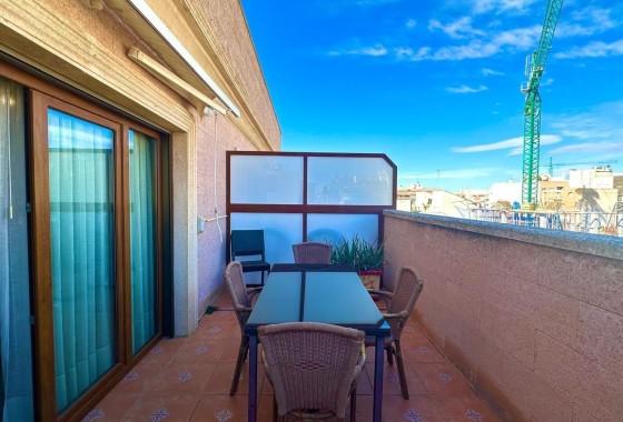 Resale - Wohnung / Apartment -
Torrevieja