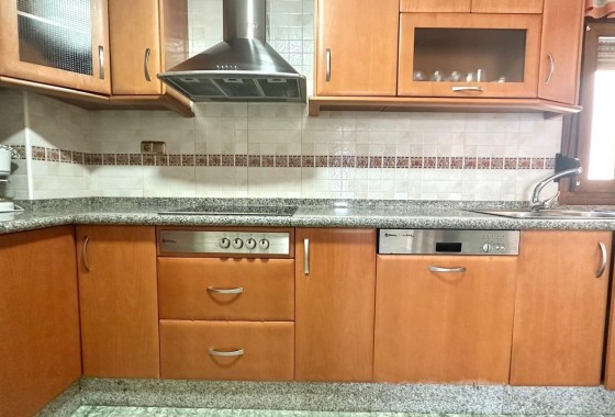 Resale - Wohnung / Apartment -
Torrevieja