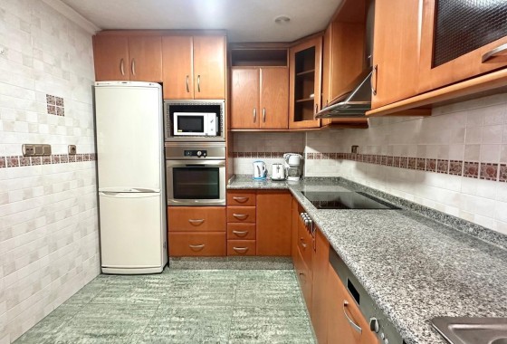 Resale - Wohnung / Apartment -
Torrevieja