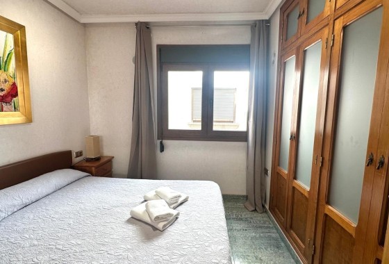 Resale - Wohnung / Apartment -
Torrevieja