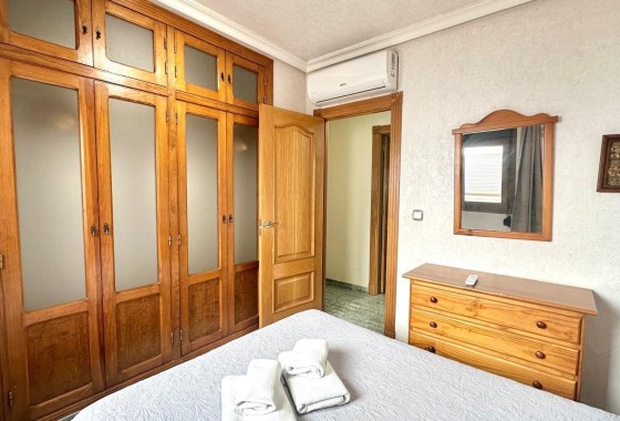 Resale - Wohnung / Apartment -
Torrevieja