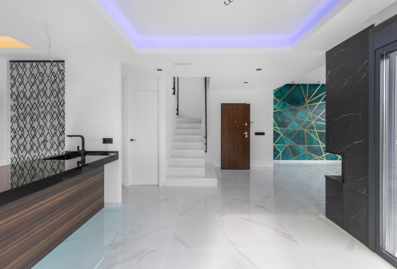 Sprzedaż - Willa wolnostojąca -
Torrevieja - Torreta florida