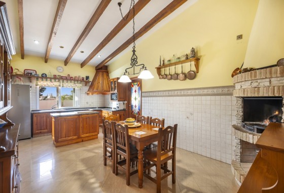 Venta - Chalet Independiente -
Torrevieja - Costa Blanca