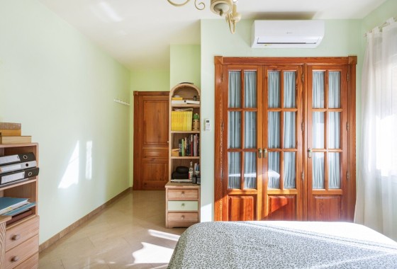 Venta - Chalet Independiente -
Torrevieja - Costa Blanca