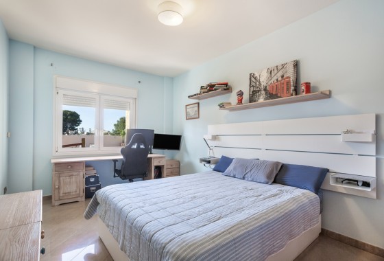 Venta - Chalet Independiente -
Torrevieja - Costa Blanca