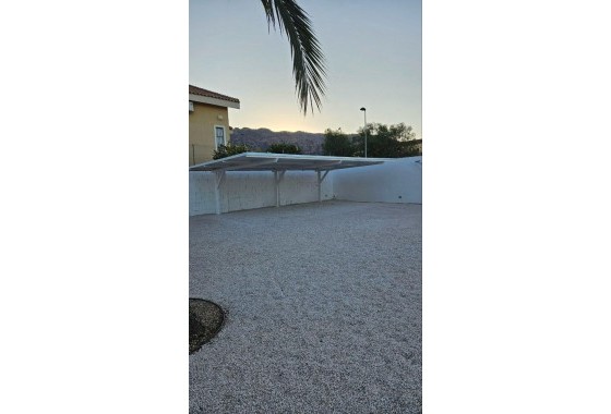 Sprzedaż - Willa wolnostojąca -
Orihuela - Urb. Montepinar