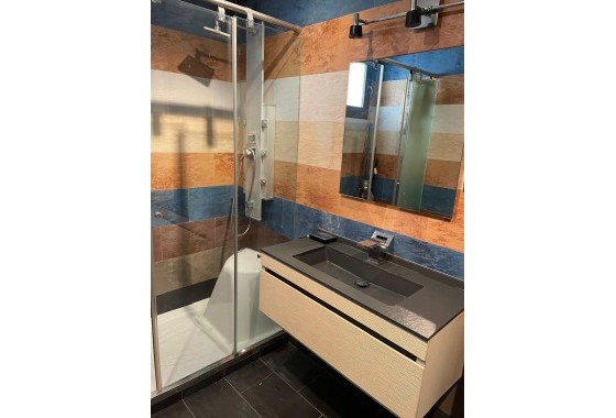 Sprzedaż - Apartament / Mieszkanie -
Torrevieja - Playa del Cura