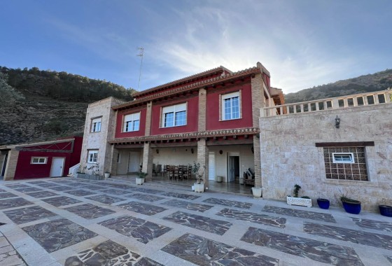 Herverkoop - Vrijstaande Villa -
Orihuela - Raiguero de Bonanza
