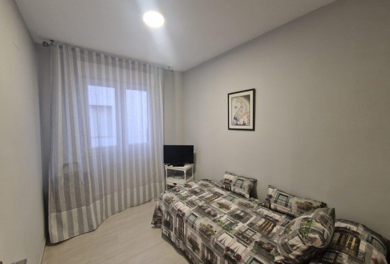 Venta - Apartamento / Piso -
Torrevieja - Playa del Cura