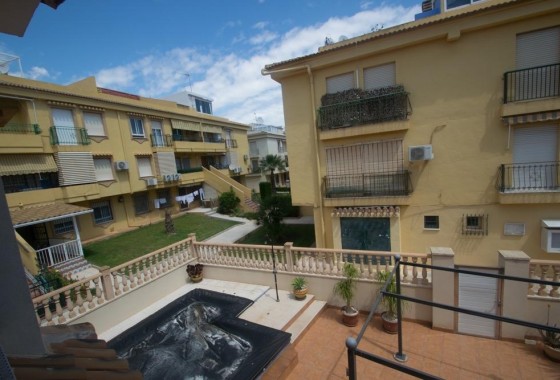 Sale - Apartment Flat -
Torrevieja - Mar azul
