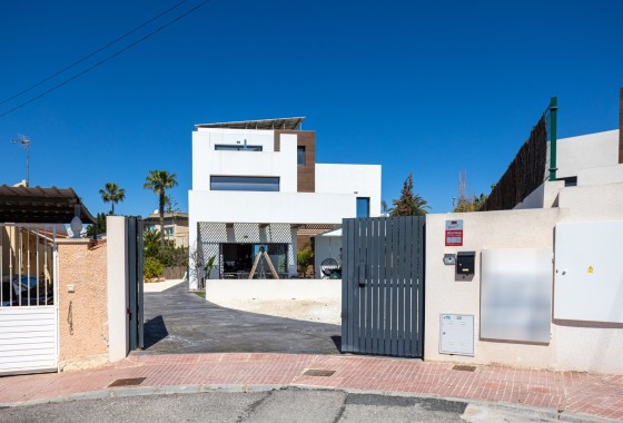 Herverkoop - Vrijstaande Villa -
Ciudad Quesada - Rojales - Rojales