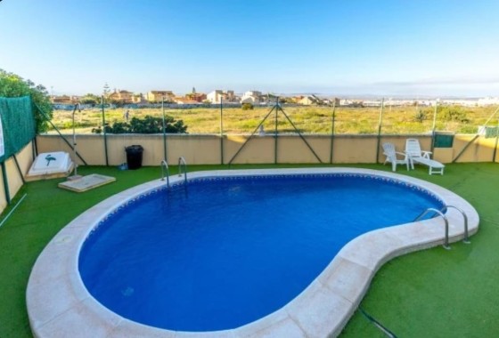 Sale - Town house -
Torrevieja - Torreblanca