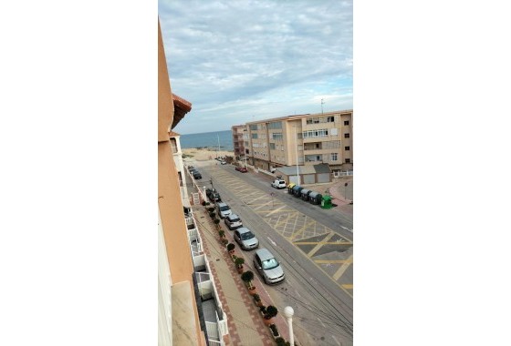 Resale - Wohnung / Appartement -
Torrevieja - La Mata