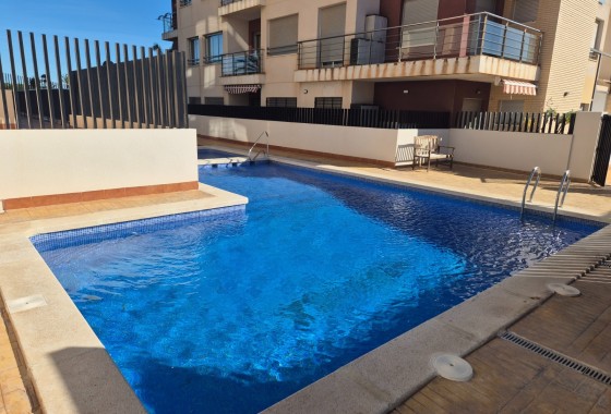 Herverkoop - Appartement / Flat -
Torrevieja - Punta Prima