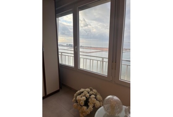Resale - Wohnung / Appartement -
Torrevieja - El Acequión - Los Náufragos