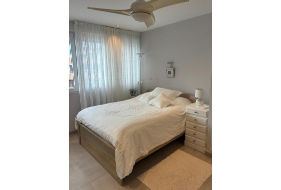 Resale - Wohnung / Appartement -
Torrevieja - El Acequión - Los Náufragos