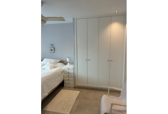 Resale - Wohnung / Appartement -
Torrevieja - El Acequión - Los Náufragos