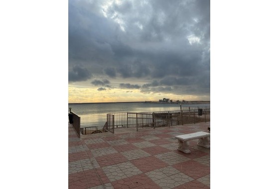 Resale - Wohnung / Appartement -
Torrevieja - El Acequión - Los Náufragos
